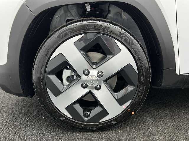 Hyundai INSTER 49kWh 02 SPECIAL - ATLAS WHITE