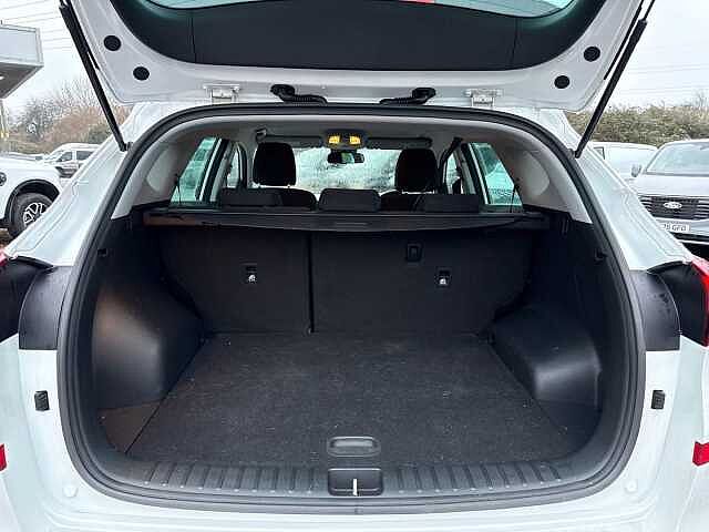 Hyundai TUCSON CRDi 48V MHD SE Nav POLAR WHITE