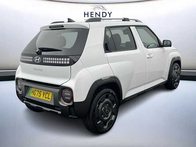 Hyundai INSTER 49kWh Cross