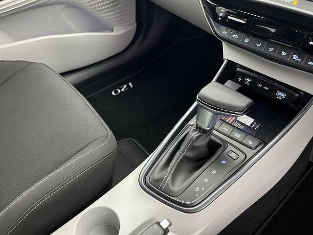 Hyundai I20 GDi 90 DCT Tech Line MANGROVE GREEN