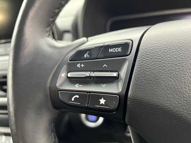 Hyundai KONA TGDi 48V MHEV Premium