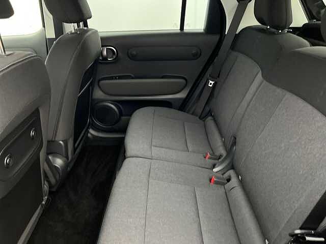 Hyundai INSTER 49kWh 02