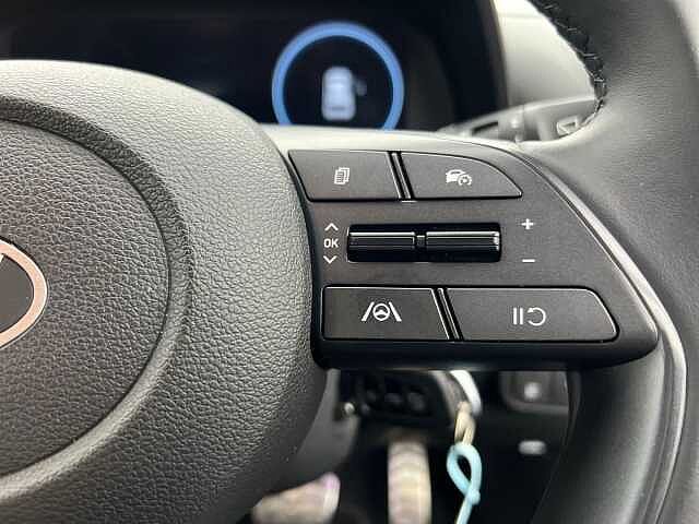 Hyundai BAYON 1.0 TGDi DCT Advance VIBRANT BLUE