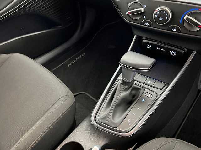 Hyundai BAYON 1.0 TGDi DCT Advance VIBRANT BLUE