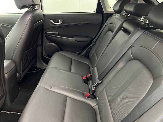 Hyundai KONA 64kWh Ultimate ATLAS WHITE