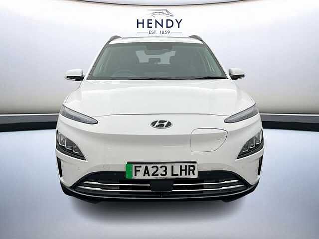 Hyundai KONA 64kWh Ultimate ATLAS WHITE