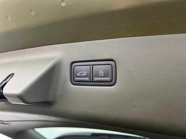 Hyundai SANTA FE 1.6 TGDi Plug-in Hybrid Ultimate