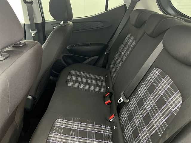 Hyundai I10 1.2 [79] Premium 5dr Auto [Nav]