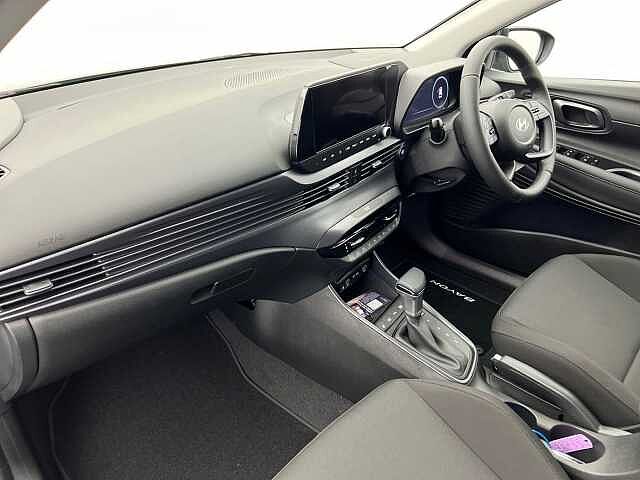 Hyundai BAYON 1.0 TGDi Premium 5dr DCT Automatic Petrol MANGROVE GREEN