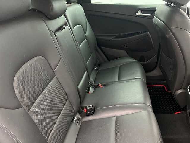 Hyundai TUCSON 1.6 TGDi 177 Premium 5dr 2WD