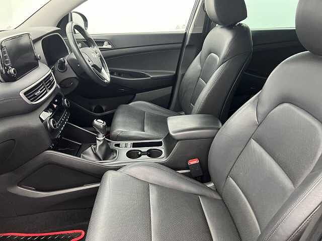 Hyundai TUCSON 1.6 TGDi 177 Premium 5dr 2WD