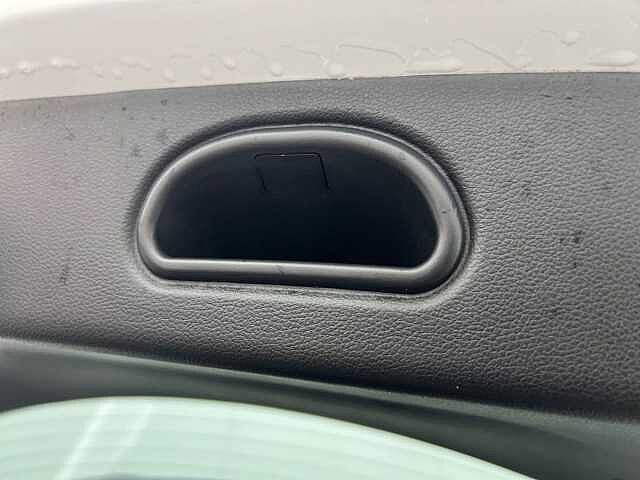 Hyundai KONA 1.6 GDi Hybrid Premium 5dr DCT