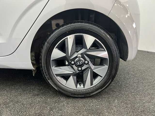 Hyundai I10 1.0 63 Nav Advance Petrol Auto