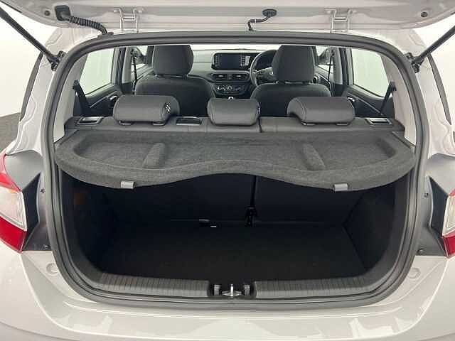 Hyundai I10 1.0 63 Nav Advance Petrol Auto